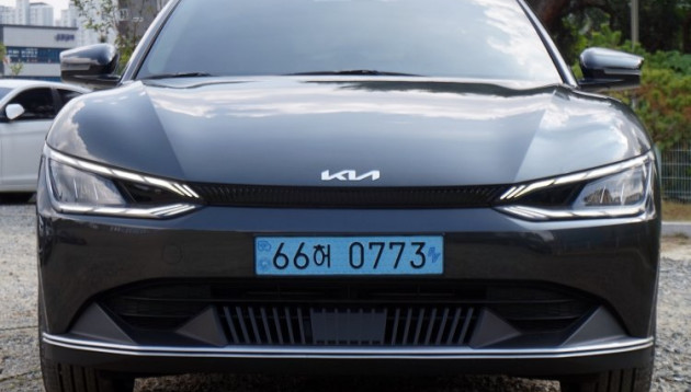 EV6 롱레인지 2WD 라이트 66허0773 아산사고대차